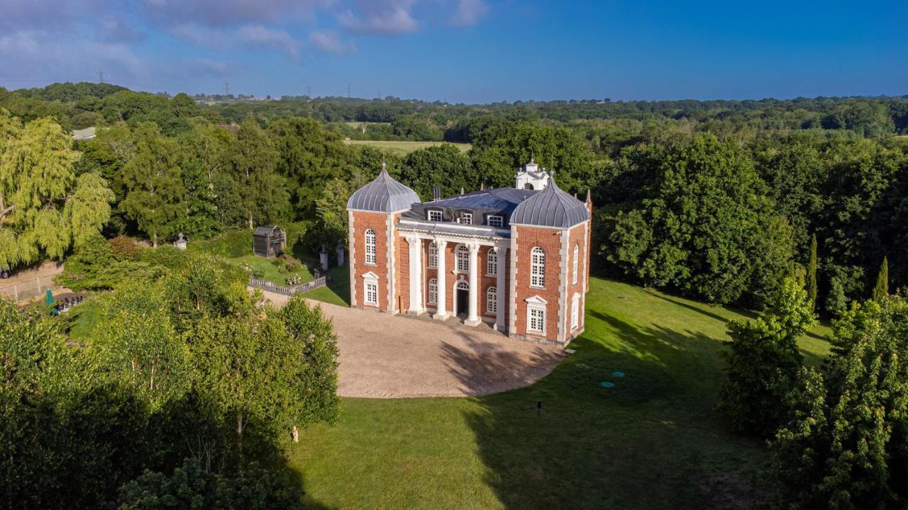 Eastwood Observatory: 12 Bedrooms, Swimming Pool And Tennis Court Hailsham Εξωτερικό φωτογραφία