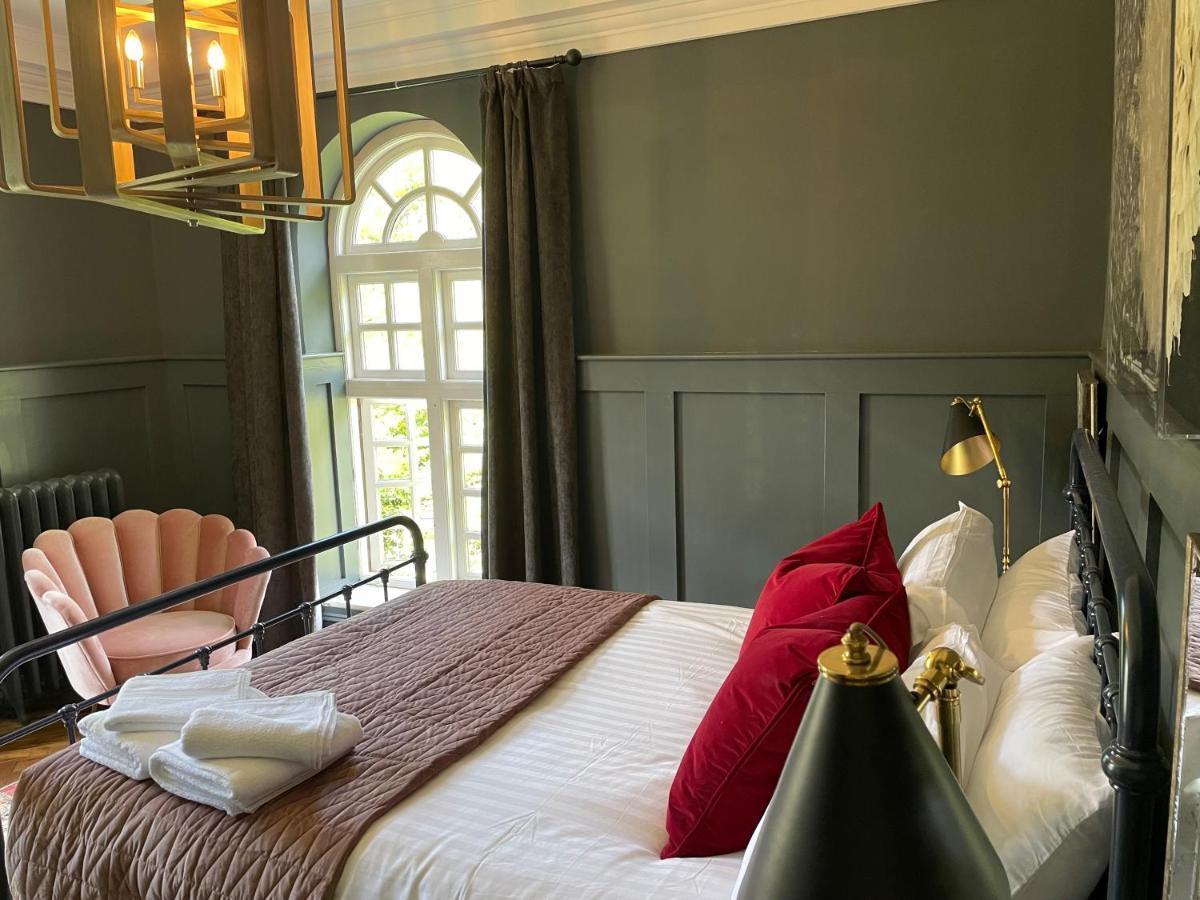 Eastwood Observatory: 12 Bedrooms, Swimming Pool And Tennis Court Hailsham Εξωτερικό φωτογραφία
