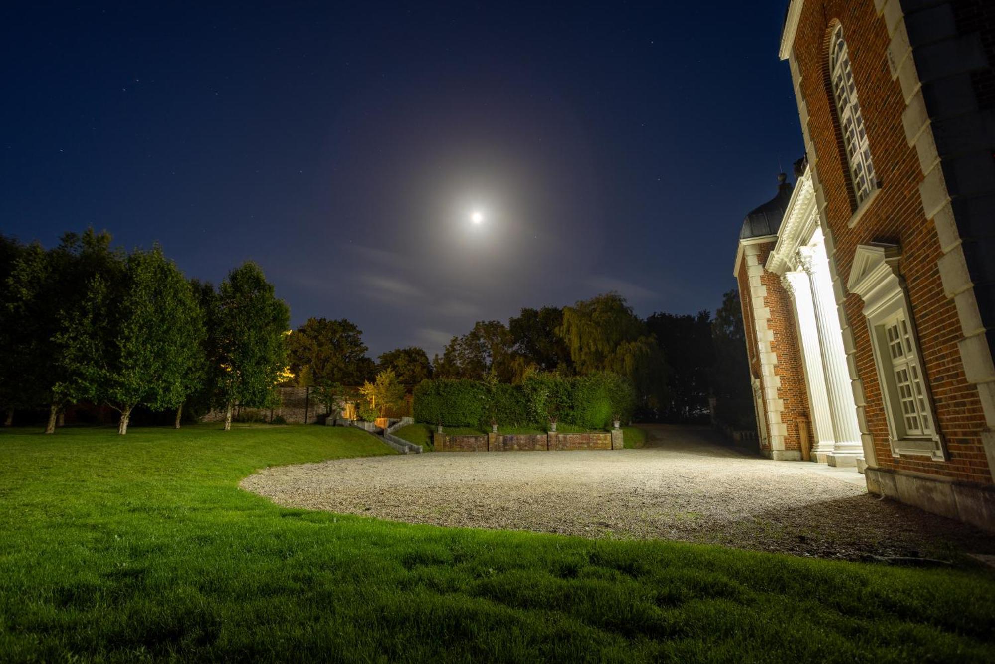 Eastwood Observatory: 12 Bedrooms, Swimming Pool And Tennis Court Hailsham Εξωτερικό φωτογραφία